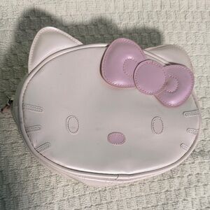 Hello Kitty Cream and Pink Bow Zip Pouch